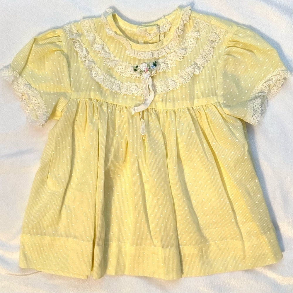 Vintage Toddletime JC Penny Baby Girls Frilly Lace Detail Yellow Dress 12M